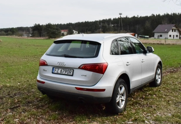 Audi Q5 cena 49800 przebieg: 181789, rok produkcji 2011 z Góra małe 67